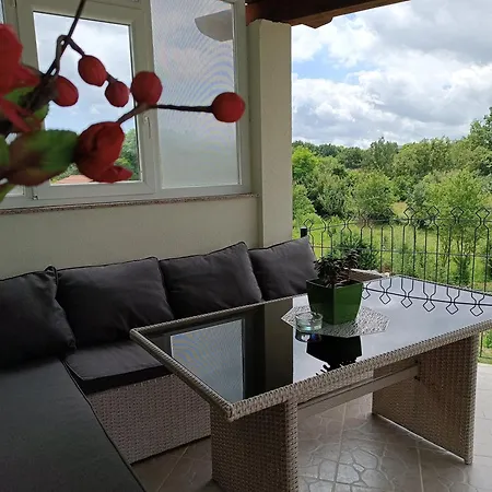 Apartment Ame De La Nature Nedescina